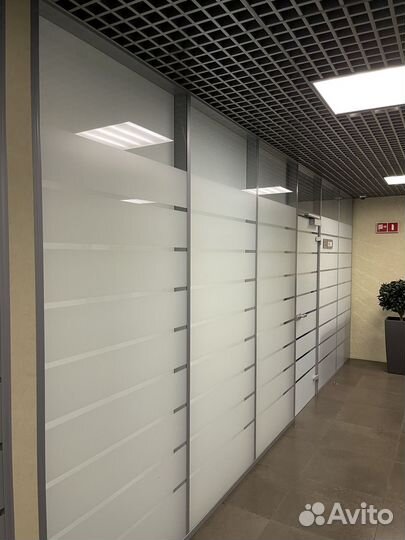 Матовая пленка для окон, тонировка стекол