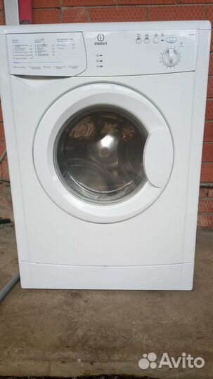 Стиральная машина indesit узкая