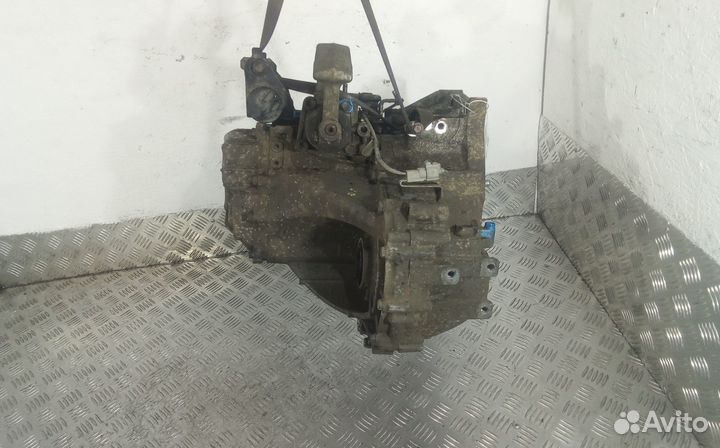 МКПП (механическая коробка переключения передач) T