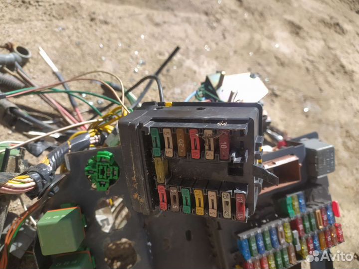 Блок предохранителей Ситроен Ксантия