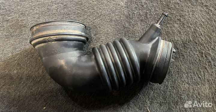 Гофра воздушного фильтра Mitsubishi lancer 9