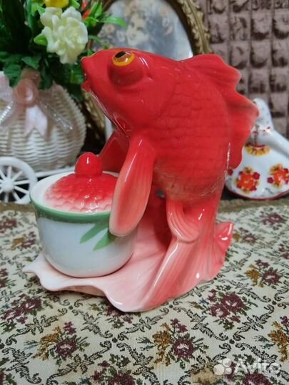 Икорница рыбка