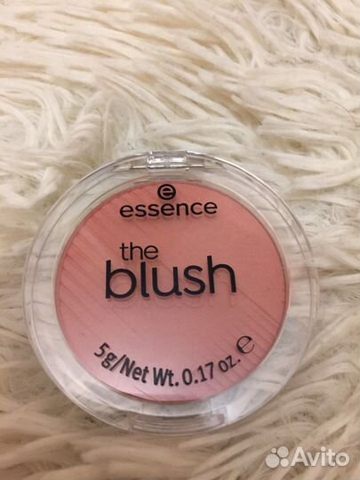 Румяна Essence 030 новые