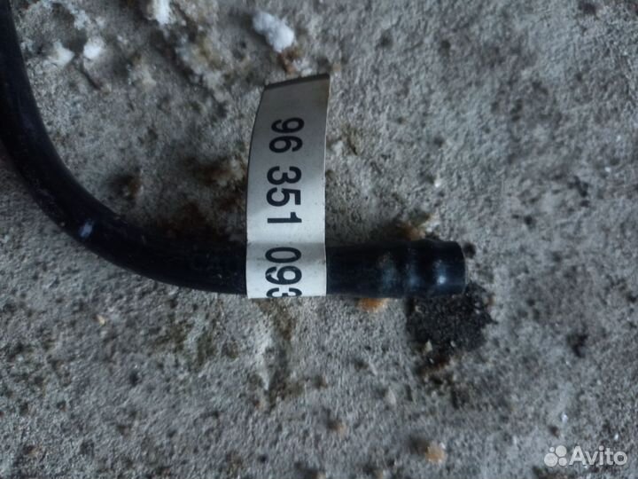 Топливная трубка Daewoo Leganza 2001