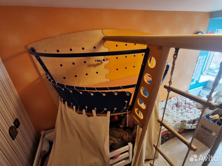 Капитанский мостик Haba (Германия)