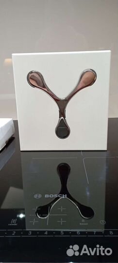 Настенная вешалка. Новая