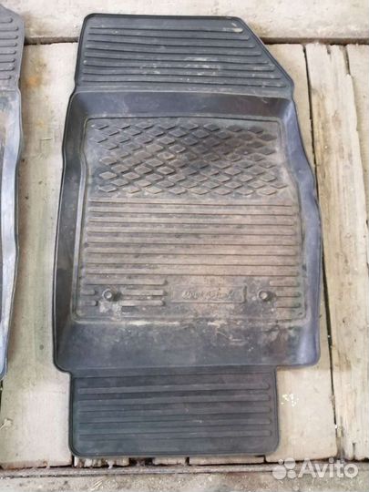 Б/У коврики на opel astra j