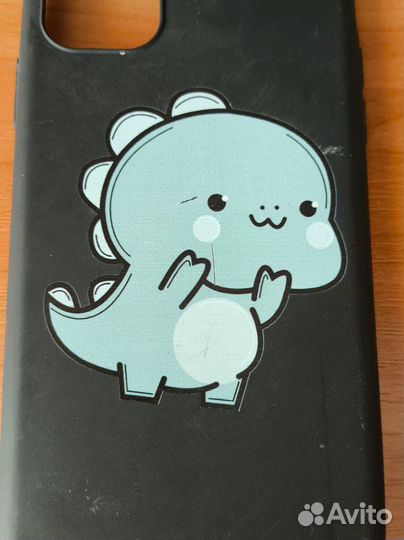 Чехол на iPhone 11