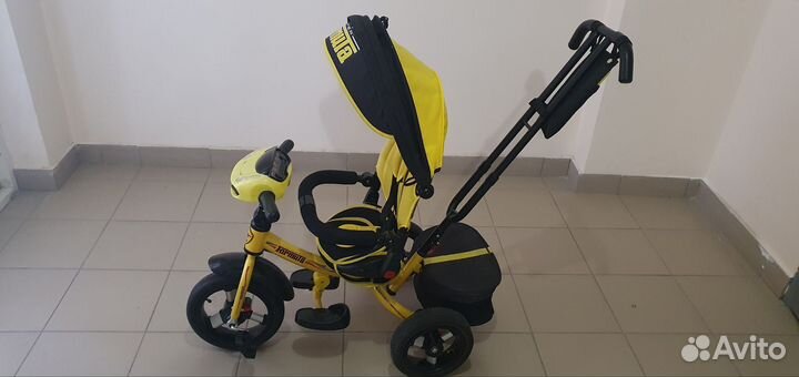 Детский велосипед с ручкой