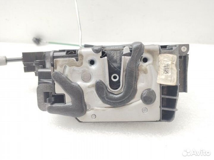 Замок двери задний правый Mercedes-Benz E-Class