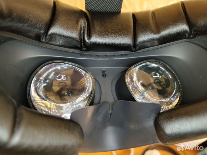 VR-шлем Oculus Quest 2 256GB + Аксессуары