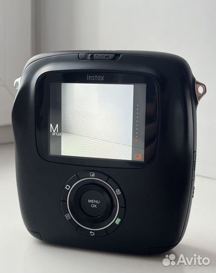 Fujifilm Instaх Sq10 фотоаппарат почти новый