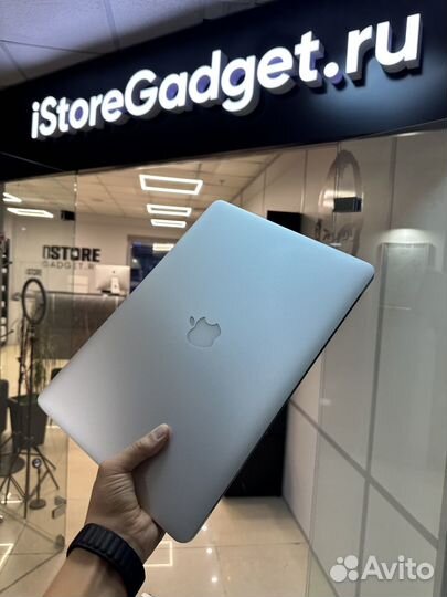 MacBook Pro 15 2015 Retina 16GB/256GB