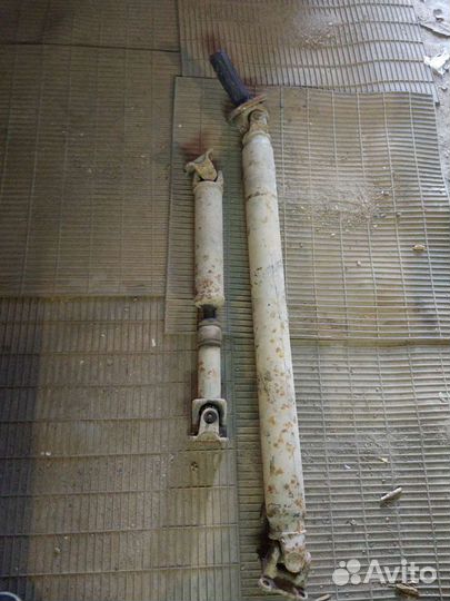 Карданный вал Ниссан Террано 1