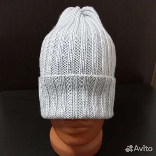 Шапочка из итальянской шерсти