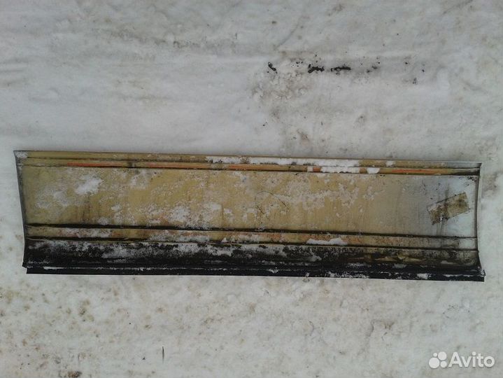 Range Rover 2002-2012 L322 накладка правой двери