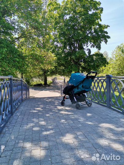 Прогулочная коляска yoya