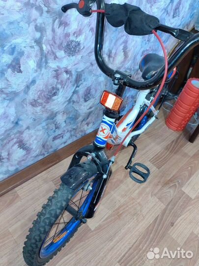 Велосипед R16