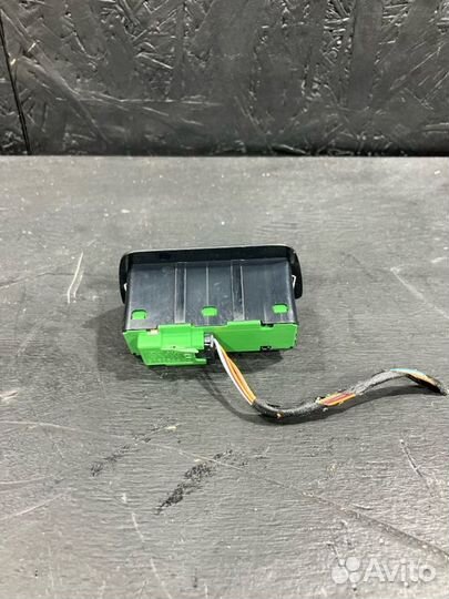 Кнопка центрального замка Bmw 5 F11 N52B25AF 2010