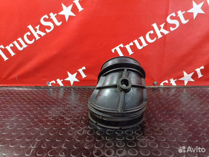 Патрубок воздушного фильтра