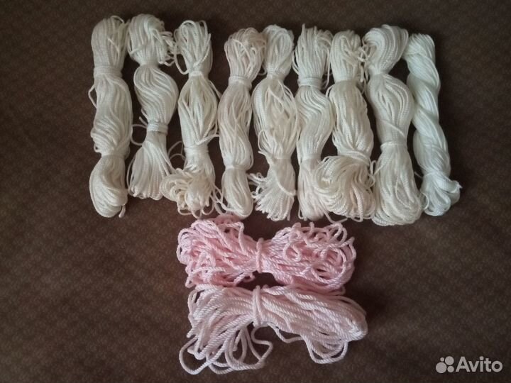 Пряжа и нитки для рукоделия