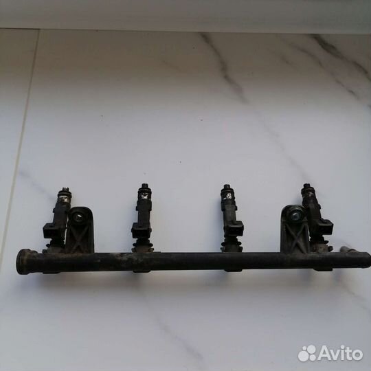 Фарссунки с топлевной рамкой на Рено Логан