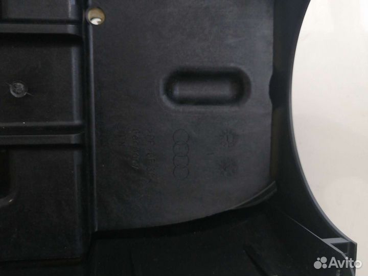 Кожух рулевой колонки нижний