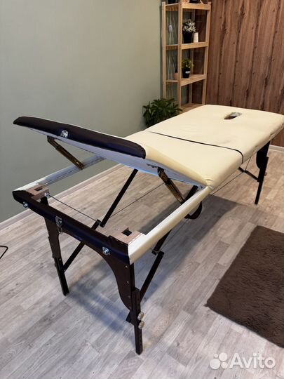 Массажный стол