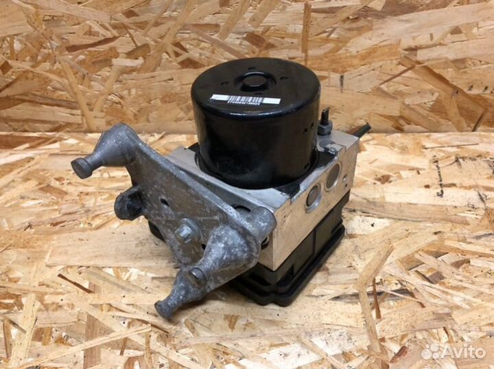 Блок abs Mercedes-Benz C W204 1.8 2012