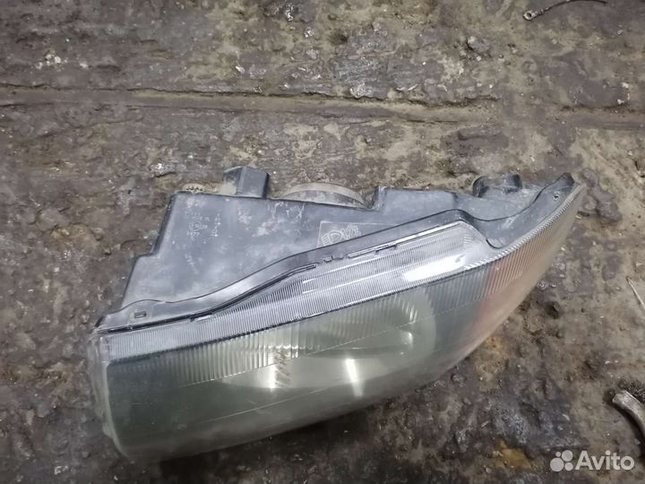 Фара левая Mitsubishi Pajero pinin