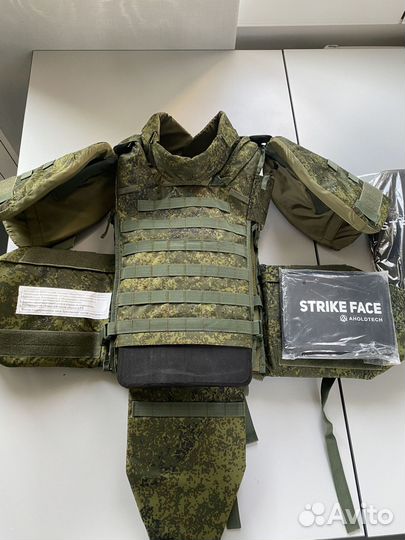 Военные товары Набор: Ратник и защитные плиты