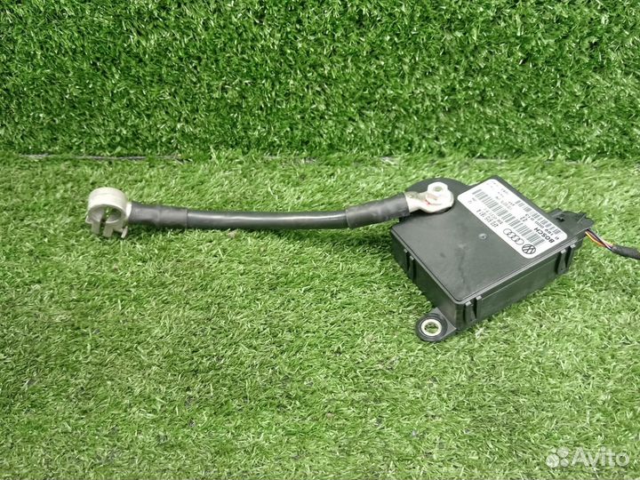 Блок управления акб Audi A6 C6 allroad