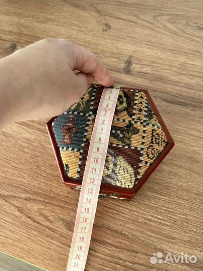 Шкатулка для украшений дерево