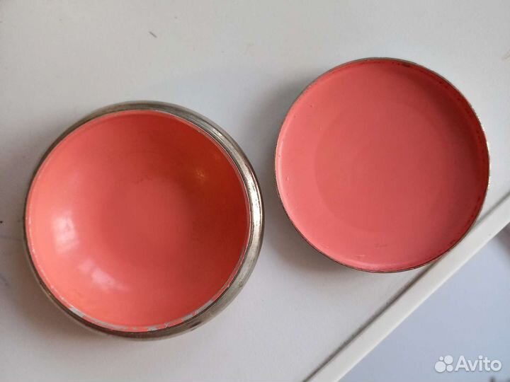 Пудреница СССР