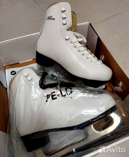 Коньки женские