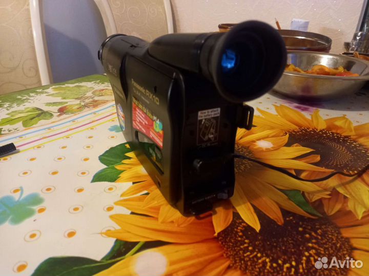 Видеокамера panasonic NV-RX10EN