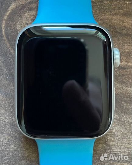 Apple watch 4 44mm Nike+ акб 89% в идеале