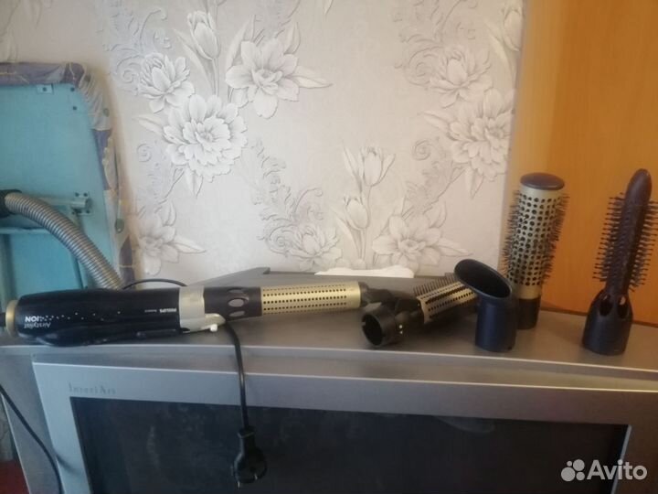 Фен щетка philips