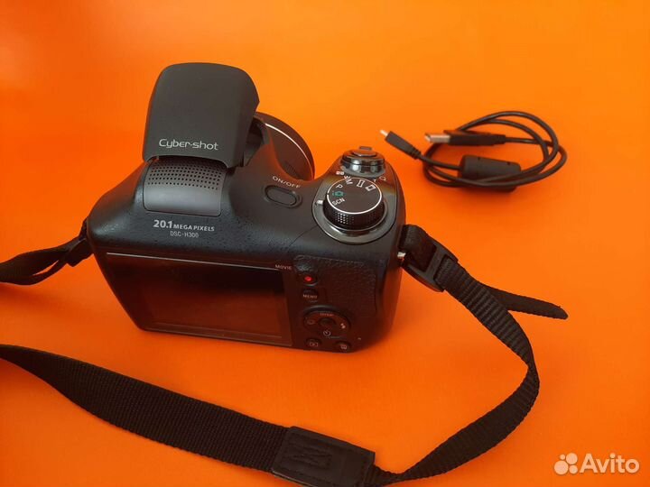 Фотоаппарат sony Cyber-shot DSC-H300