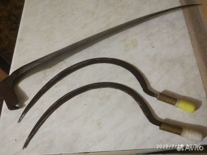 Серпы и коса