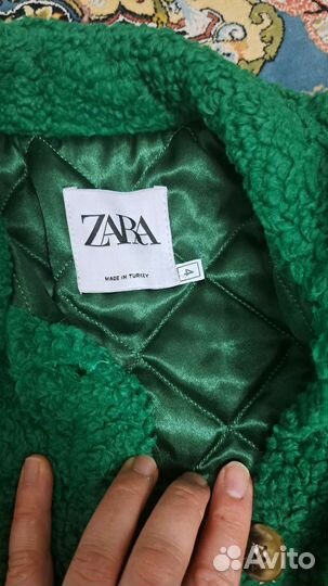 Пальто для девочки zara