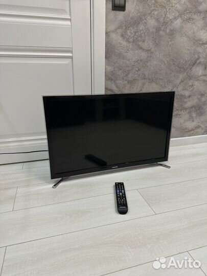 Телевизор Samsung SMART Tv