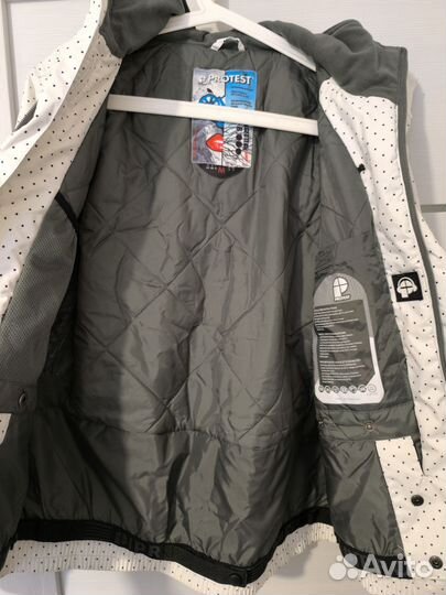 Куртка горнолыжная женская М