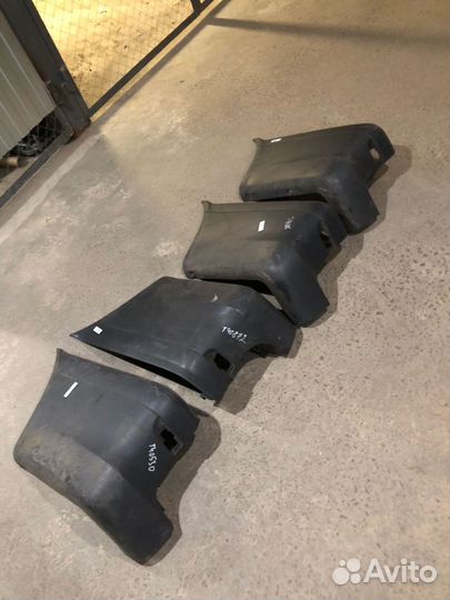 Задний бампер угол на мерседес 639