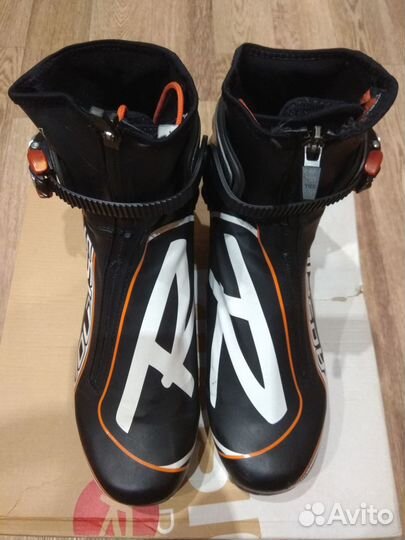 Лыжные ботинки rossignol WCS 43.5