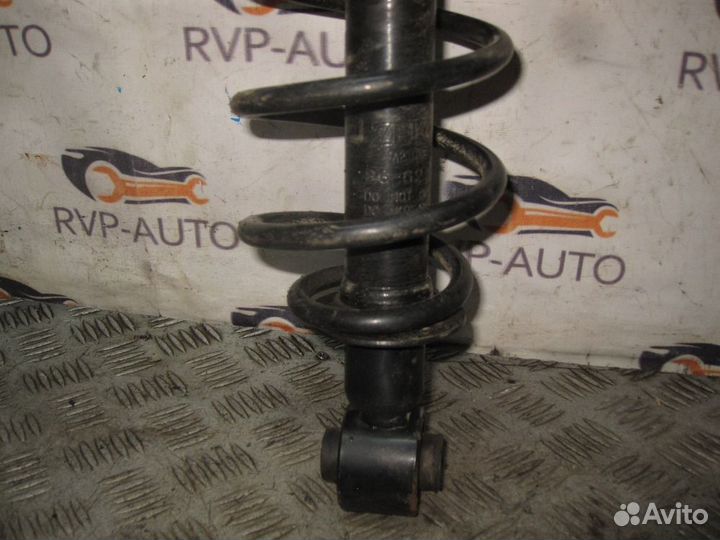 Амортизатор задний левый Opel Vectra B 1995—2000