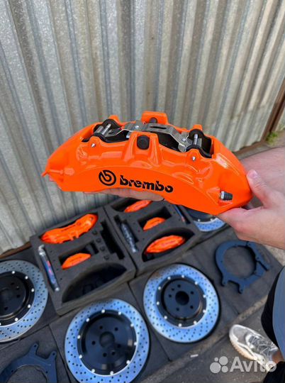 Тормозная система Brembo (тормоза)