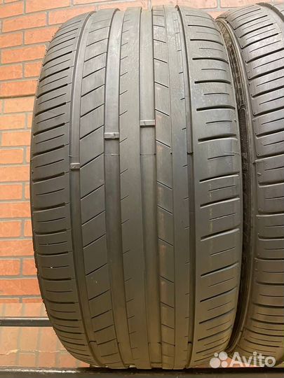 Habilead Headking S2000 245/35 R20 95W