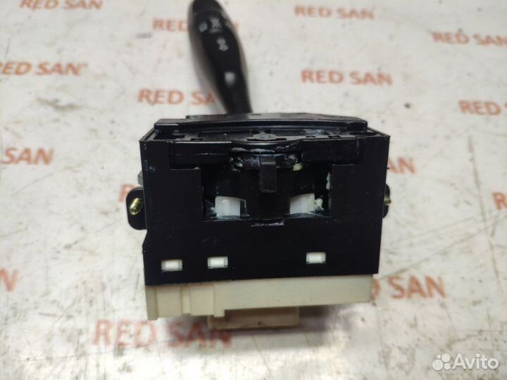 Переключатель поворотов Mitsubishi Pajero Sport