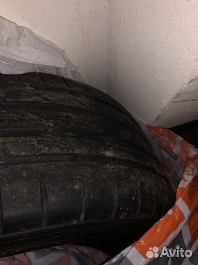 Nokian Tyres Hakka Black 235/45 R17 97Y